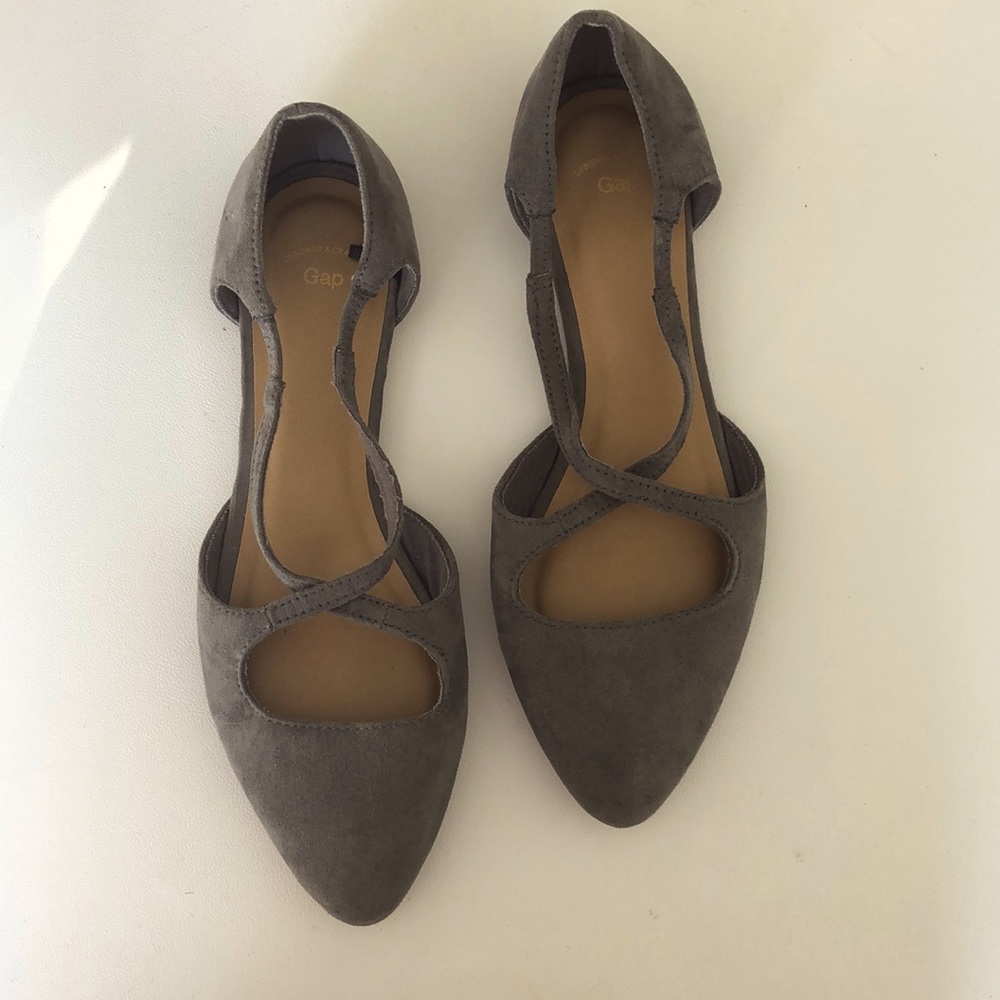 Gray flats